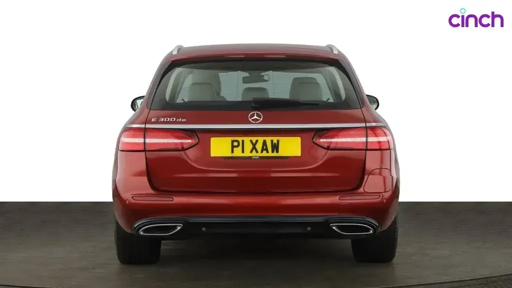 Used Mercedes E300 SE 2020 Red Estate