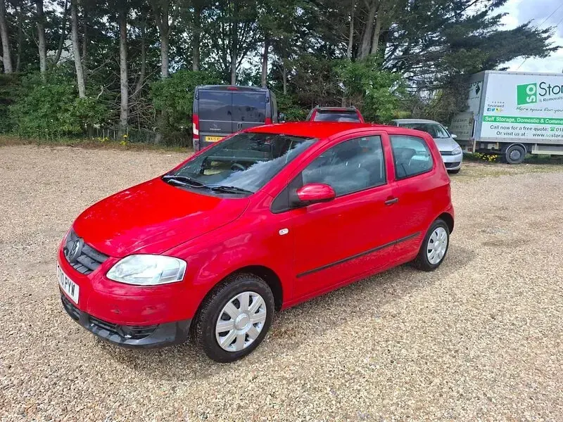 Used VW Fox 55 HP (40 kW) 2010 Red Hatchback
