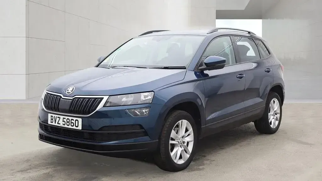 Used Skoda Karoq SE Technology 150 HP (110 kW) 2021 Blue SUV