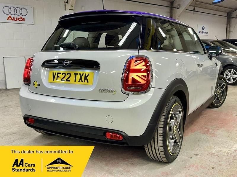 Used Mini Cooper S Hatch 135 kW (184 HP) 2022 Silver Hatchback