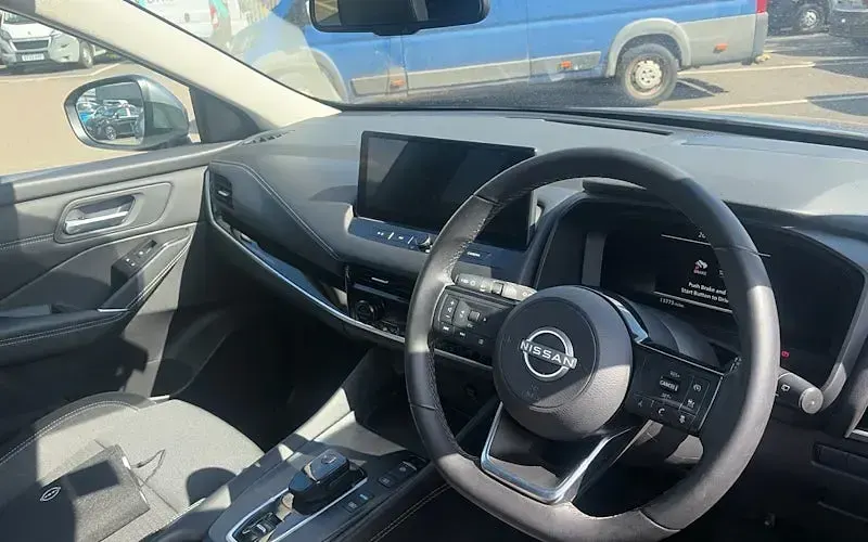 Used Nissan Qashqai N-Connecta 190 HP (139 kW) 2024 Grey SUV
