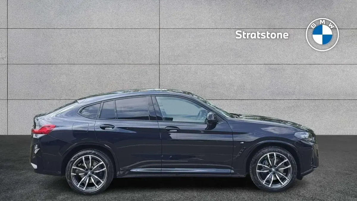 Usado BMW X4 M Sport 187 CV (137 kW) 2025 Negro SUV