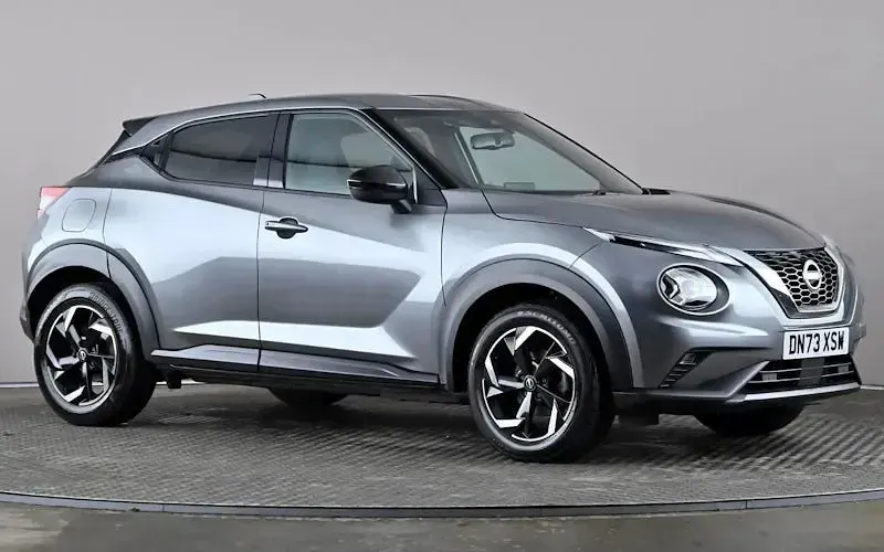 Usado Nissan Juke N-Connecta 114 HP (83 kW) 2023 SUV