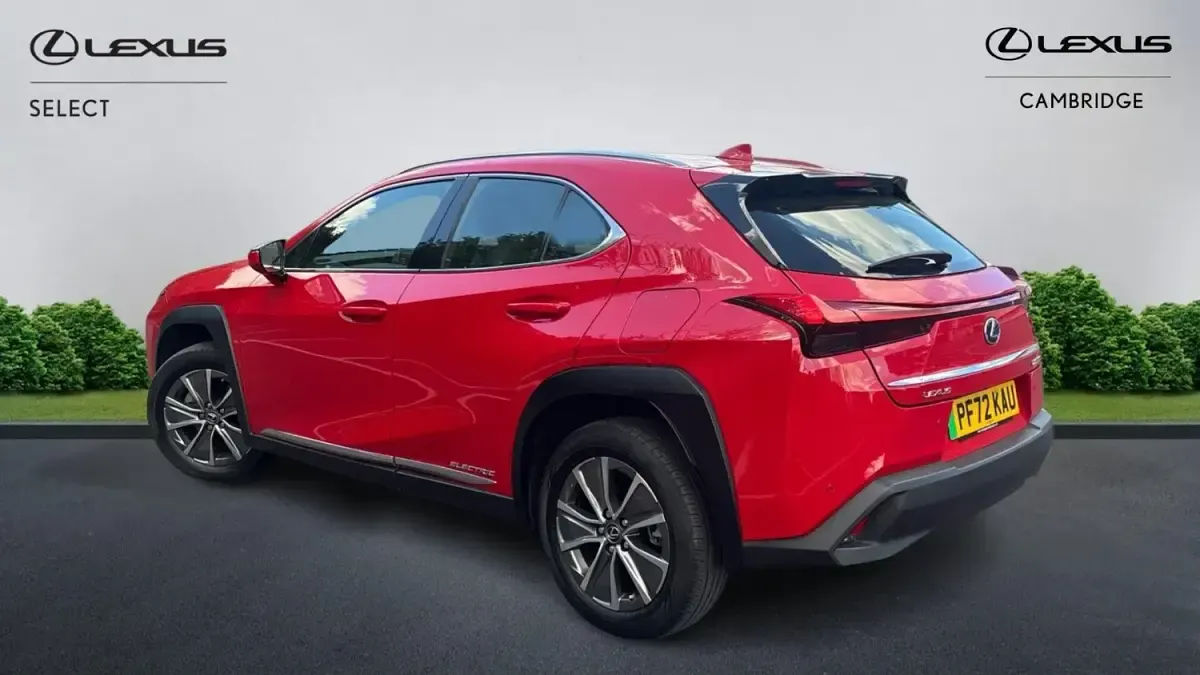 Usado Lexus UX 150 kW (204 HP) 2023 Vermelho SUV