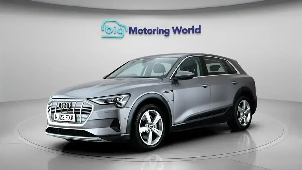 Usado Audi e-tron 11 kW (15 HP) 2022 SUV