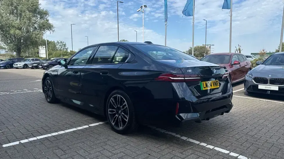 Used BMW i5 M Sport 246 kW (335 HP) 2024 Black
