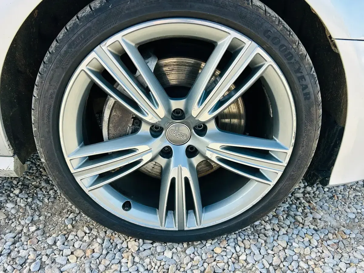 Used Audi A6 S-Line 2014 Silver Sedan