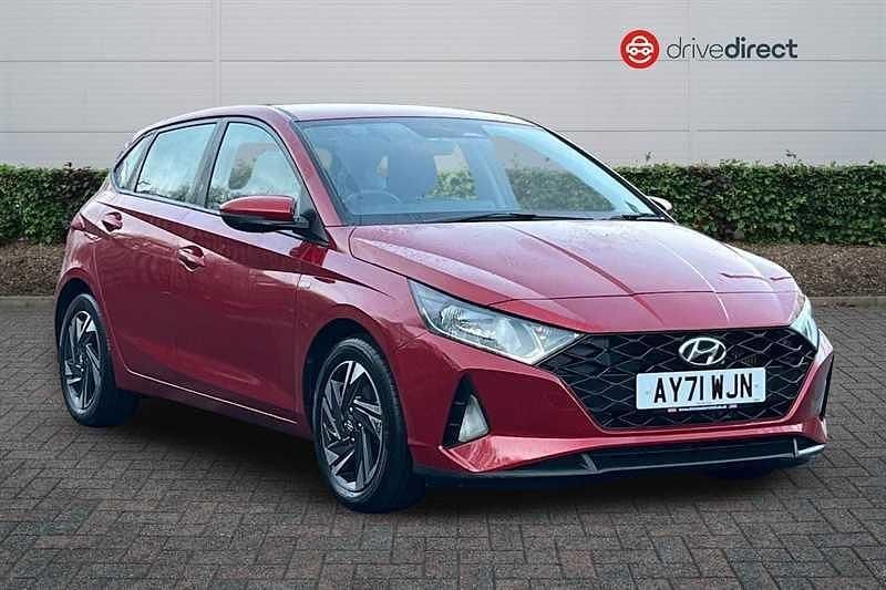 Used Hyundai i20 SE 100 HP (73 kW) 2021 Red Hatchback
