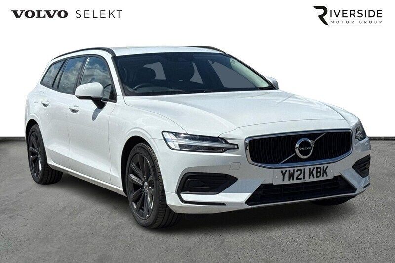 Ice white Used 2021 Volvo V60 Momentum Estate | £23,491 (Fair price) - Image 1/4