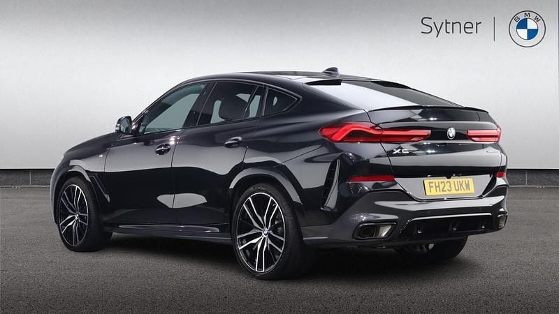Used BMW X6 M Sport 335 HP (246 kW) 2023 Black SUV