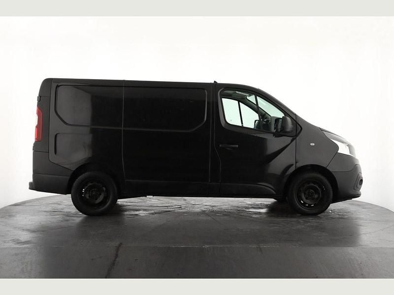 Used Renault Trafic Business 2015 Black MPV