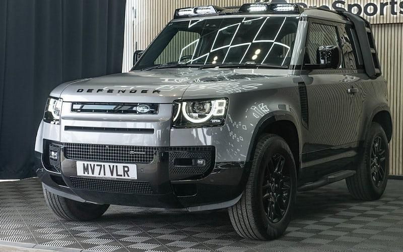 Used Land Rover Defender Dynamic 250 HP (183 kW) 2021 SUV