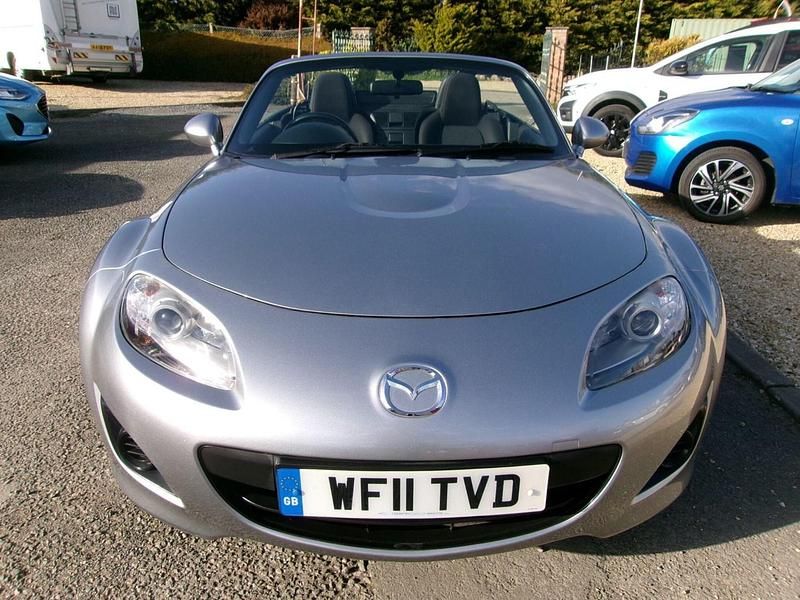 Used Mazda MX5 126 HP (92 kW) 2011 Silver Cabriolet
