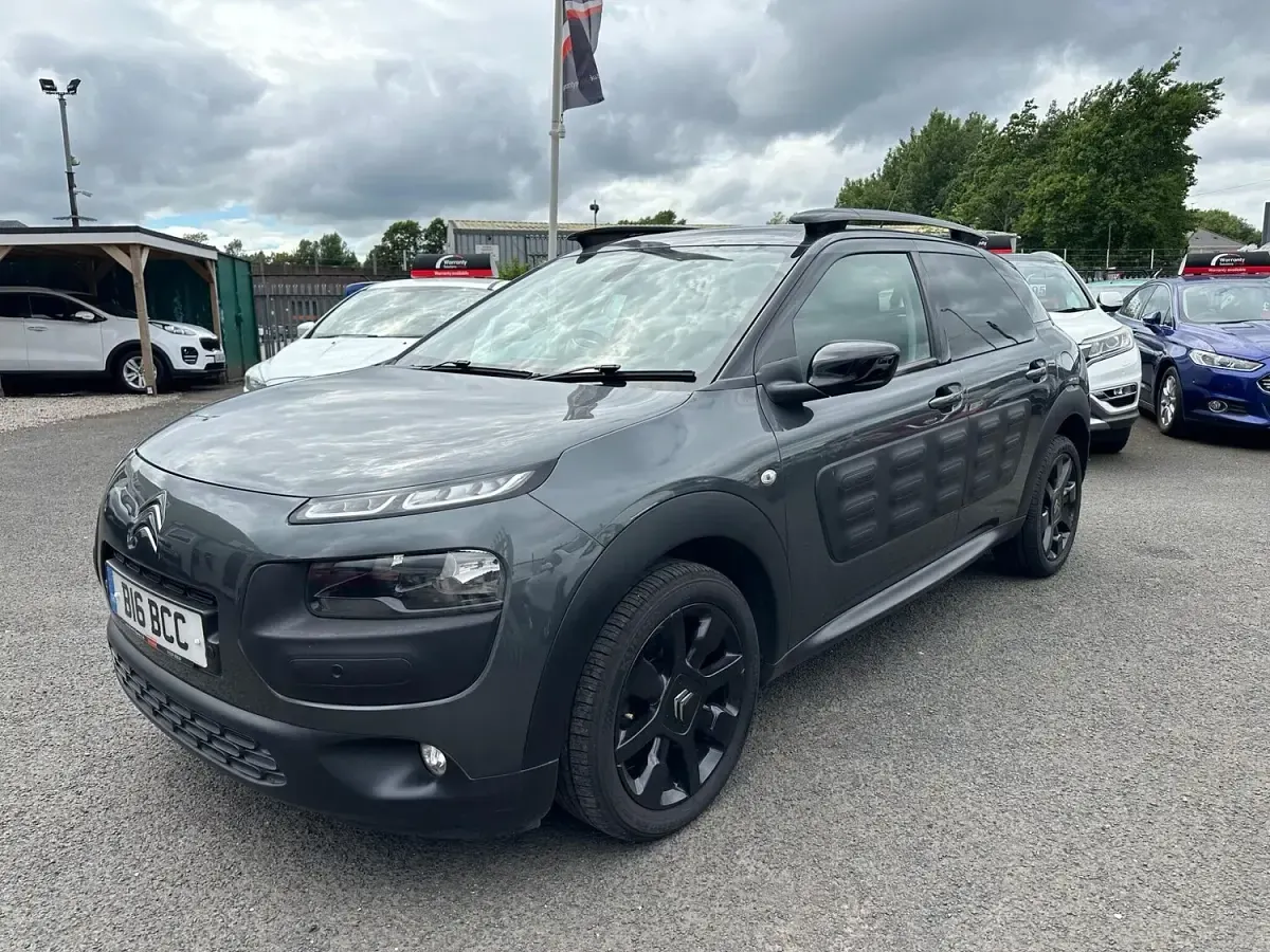 Used Citroën C4 Cactus Flair 90 HP (66 kW) 2015 Grey Hatchback