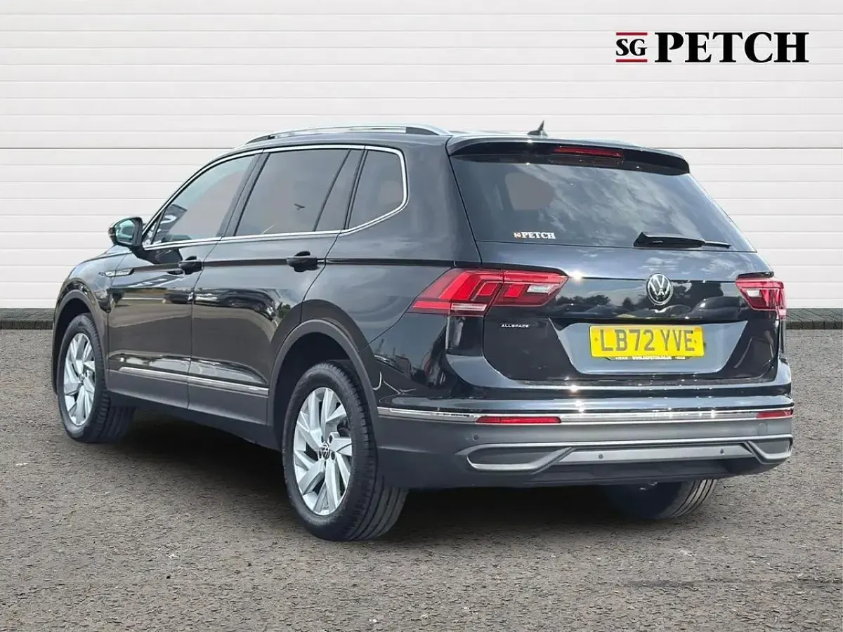 Used VW Tiguan Allspace S 148 HP (108 kW) 2023 Black SUV
