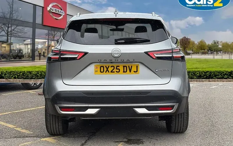 Used Nissan Qashqai N-Connecta 190 HP (139 kW) 2025 Silver SUV