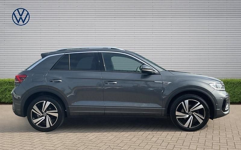 Used VW T-Roc R-line 150 HP (110 kW) 2025 SUV
