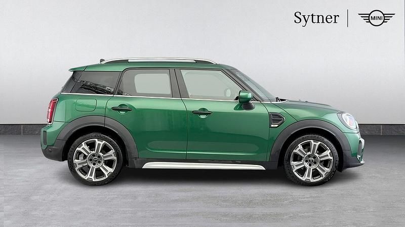 Used Mini Cooper Countryman Exclusive 134 HP (98 kW) 2023 Green SUV