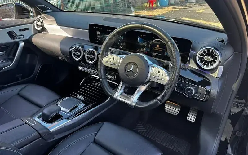 Used Mercedes A35 AMG Premium Plus 306 HP (225 kW) 2019 Black Hatchback