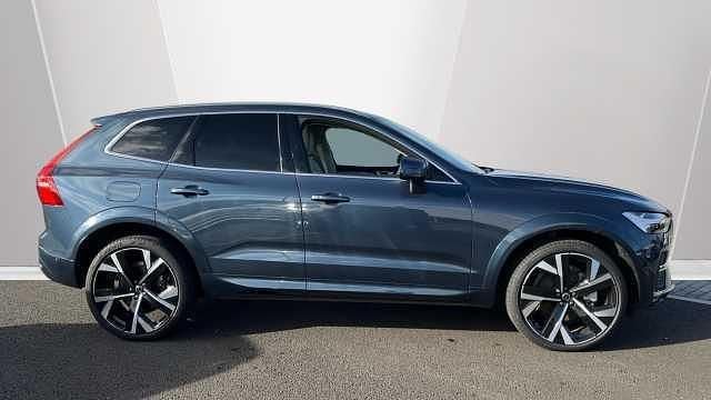 Used Volvo XC60 Ultra 247 HP (181 kW) 2025 Blue SUV