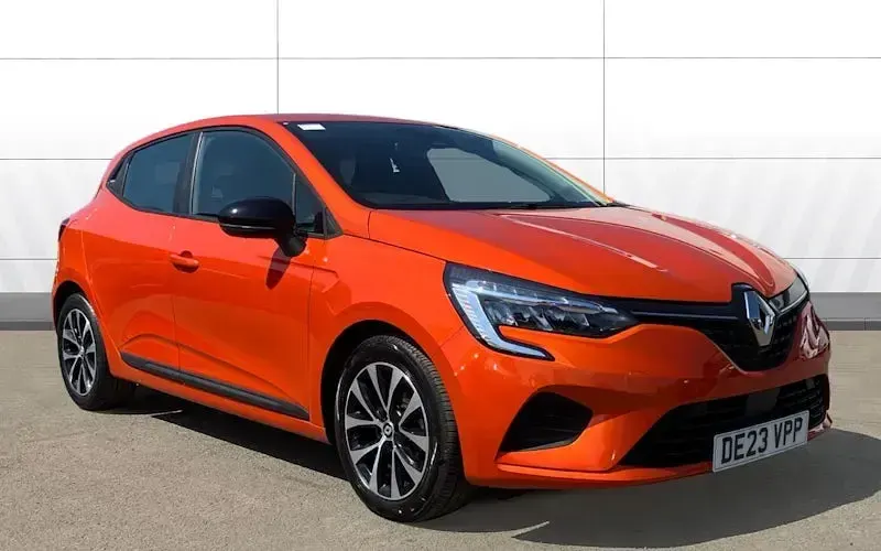 Używany Renault Clio V Evolution 145 KM (106 kW) 2023 Hatchback
