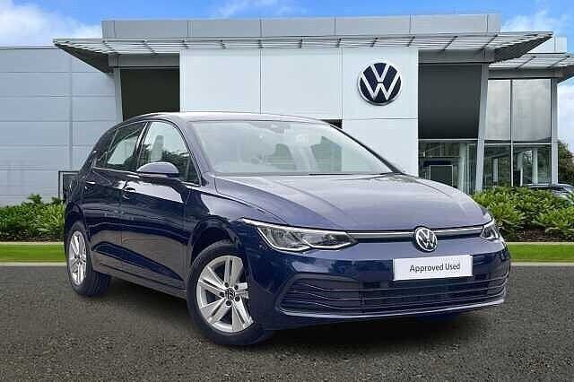 Atlantic blue Used 2022 VW Golf VIII Life Hatchback | £15,945 (Super price) - Image 1/4