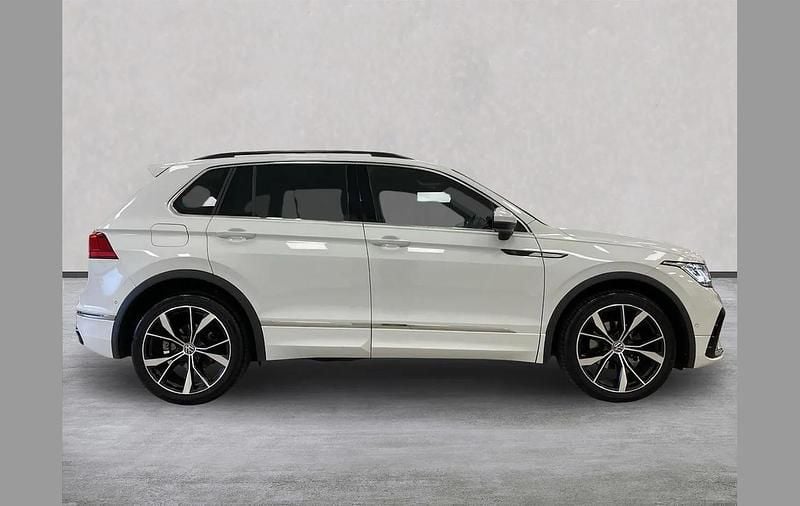 Used VW Tiguan R-line 150 HP (110 kW) 2023 White SUV
