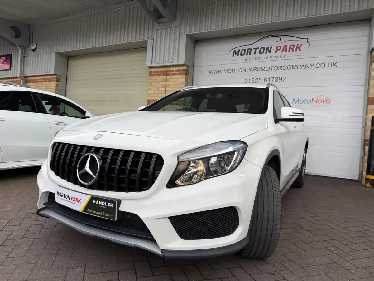 Used Mercedes GLA200 AMG line 136 HP (100 kW) 2016 White SUV