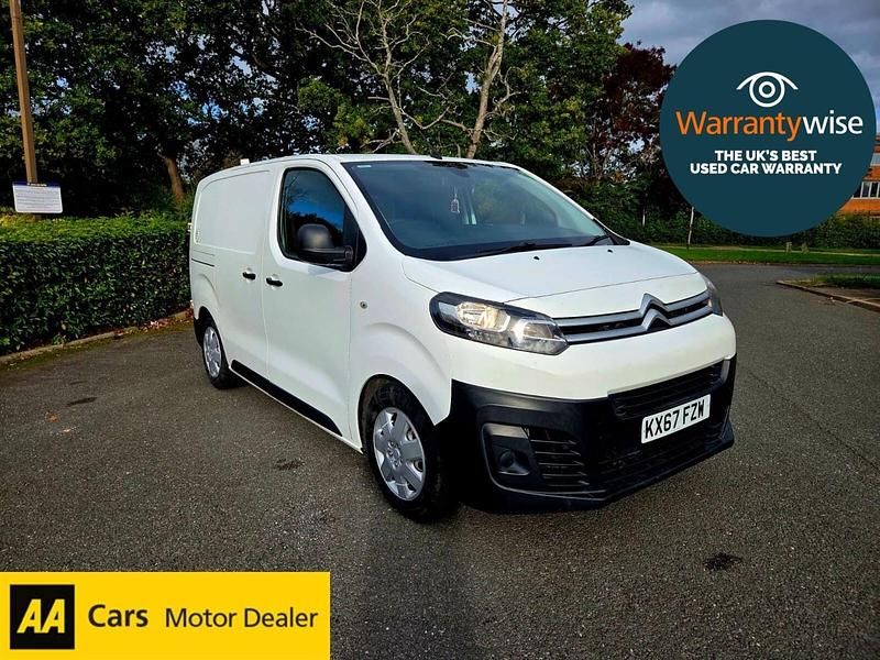 White Used 2025 Citroën Dispatch MPV | £8,495 (Super price) - Image 1/2