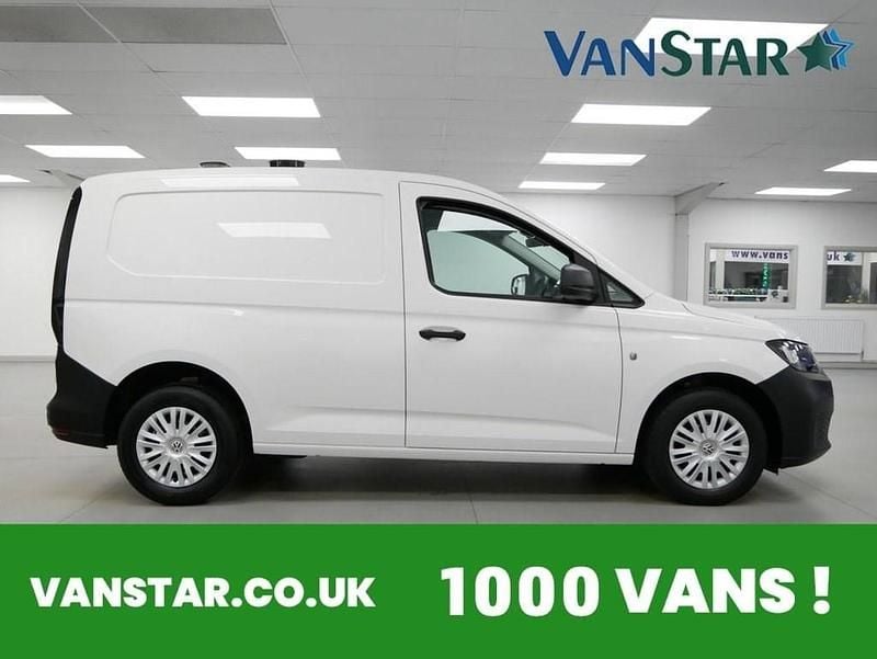 Used VW Caddy Edition 102 HP (75 kW) 2021 White MPV