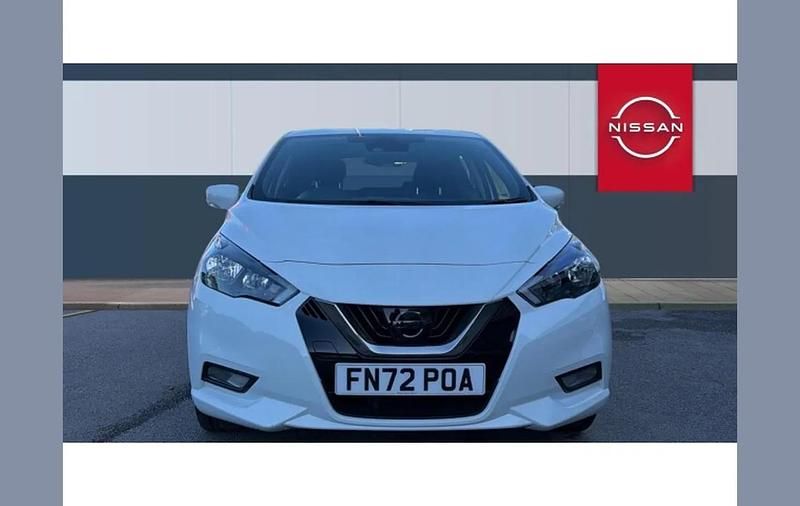 Used Nissan Micra Acenta 92 HP (67 kW) 2022 White Hatchback