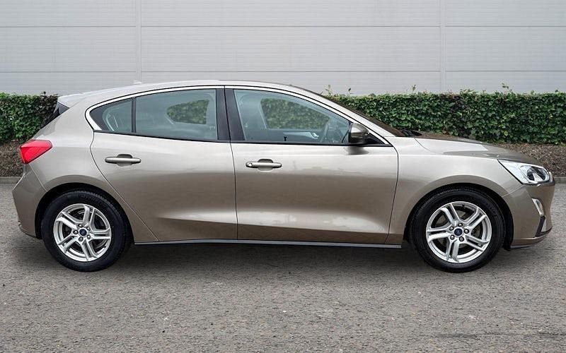 Used Ford Focus Zetec 120 HP (88 kW) 2020 Hatchback