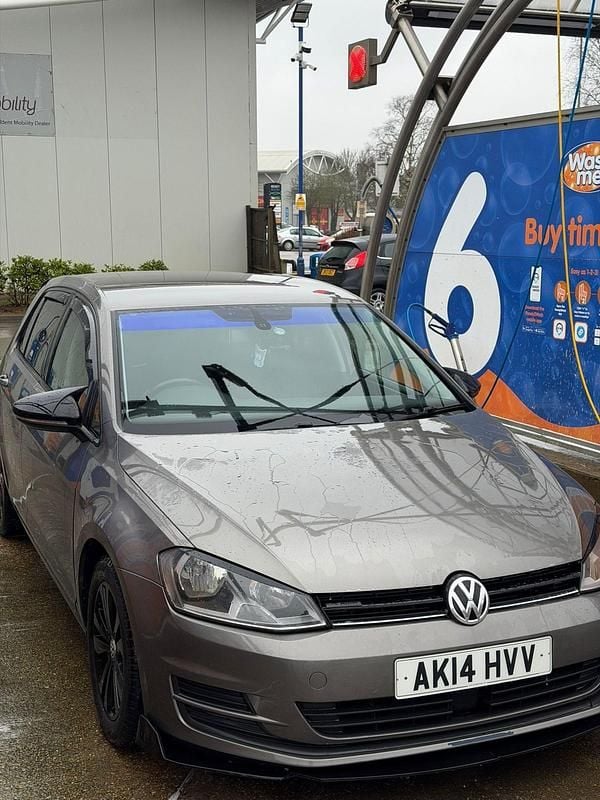 Used VW Golf VII SE 105 HP (77 kW) 2014 Grey Hatchback