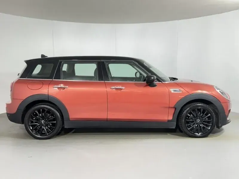 Used Mini Cooper Clubman Classic 2023 Red Estate