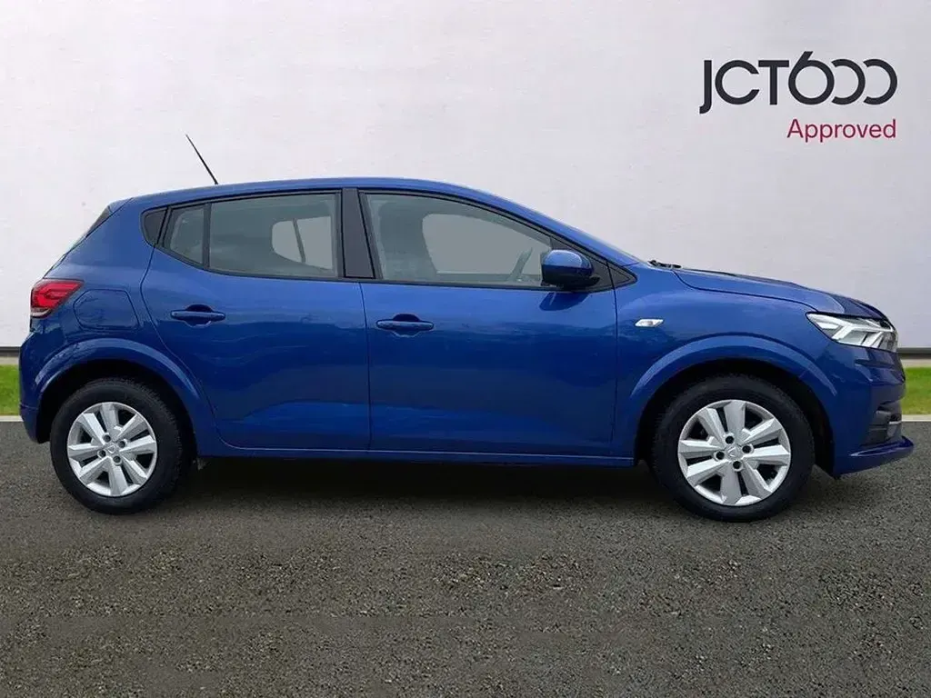 Usado Dacia Sandero Comfort 2022 Azul Utilitario