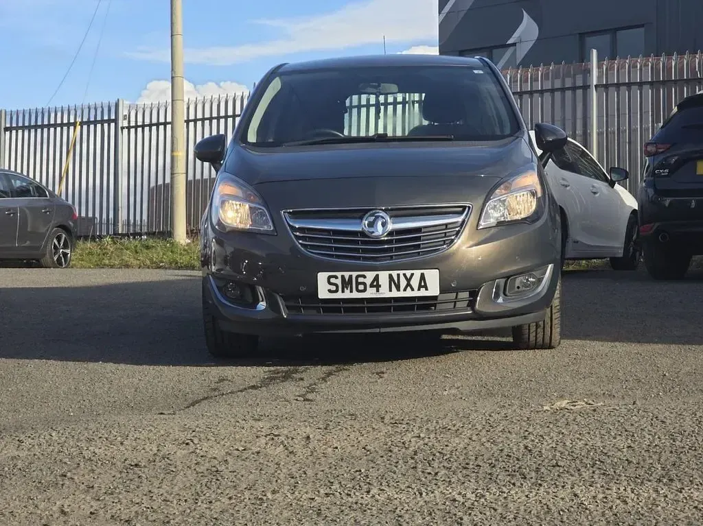 Used Vauxhall Meriva 100 HP (73 kW) 2015 Grey MPV