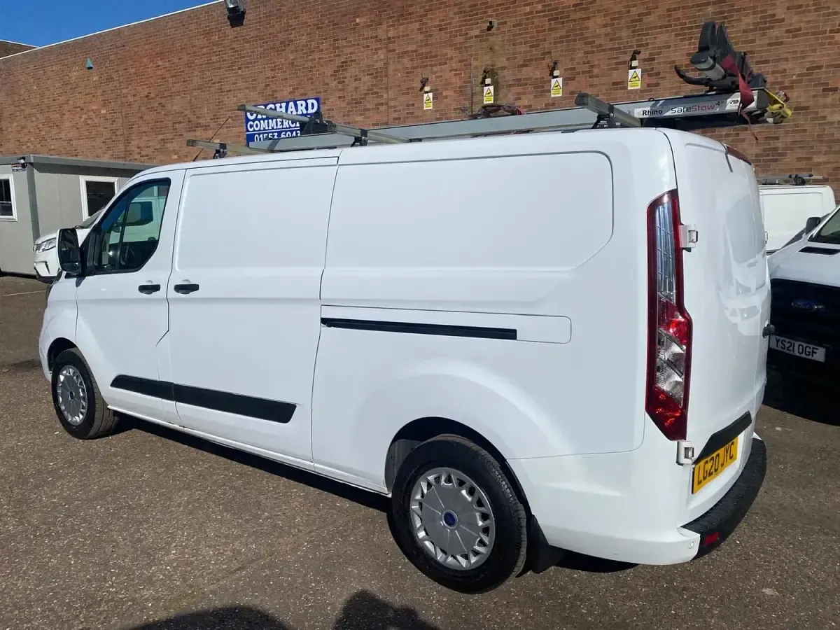 Used Ford Transit Custom Trend 2020 White Van