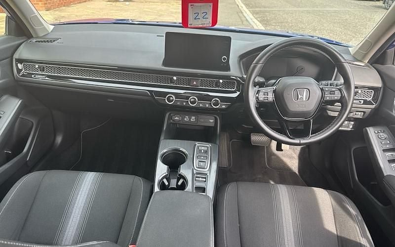 Used Honda Civic Elegance 143 HP (105 kW) 2025 Hatchback