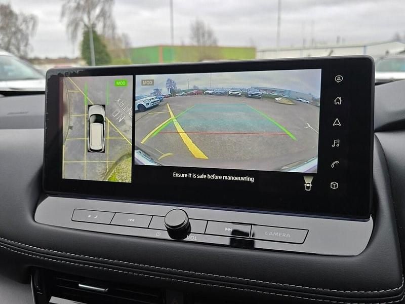 Used Nissan X-Trail N-Connecta 163 HP (119 kW) 2025 Silver SUV