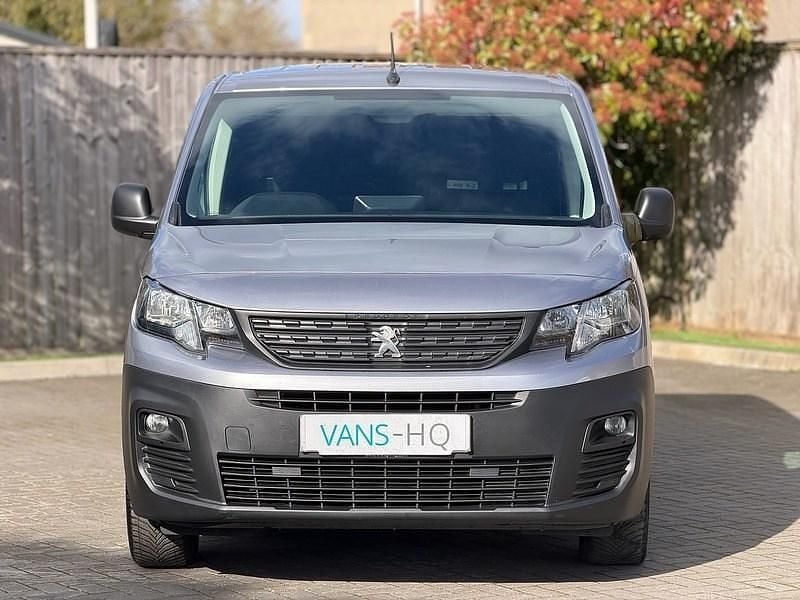 Second-hand Peugeot Partner Premium 2021 Gri Monovolum
