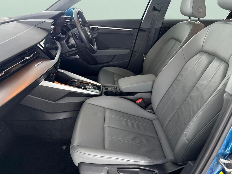 Used Audi A3 Sportback e-tron Sport 2021 Blue Hatchback