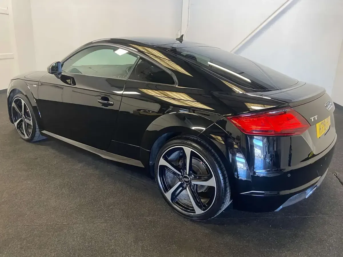 Used Audi TT Black Edition 180 HP (132 kW) 2018 Black Coupe