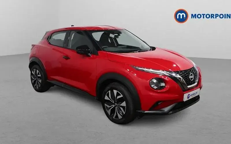 Usado Nissan Juke Acenta Premium 114 HP (83 kW) 2025 SUV