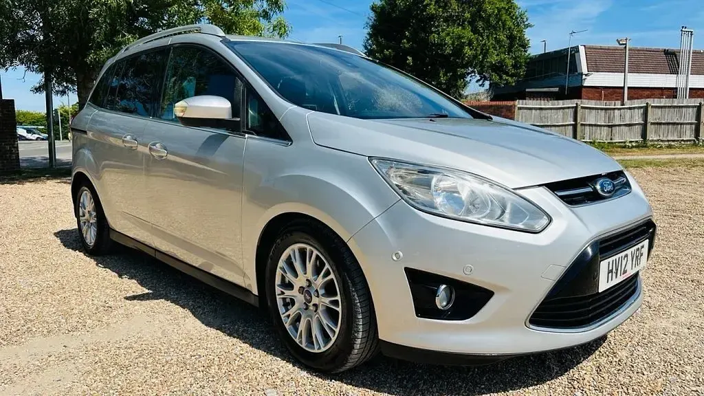 Used Ford Grand C-Max Titanium 140 HP (102 kW) 2012 Silver MPV