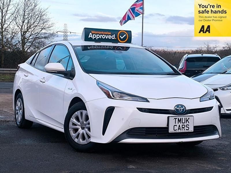 White Used 2019 Toyota Prius Hatchback | £10,295 (Super price) - Image 1/4