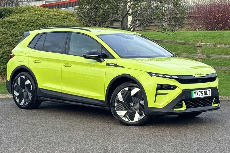 Hyper green Used 2025 Skoda Elroq vRS SUV | £38,995 (A bit pricey) - Image 1/4