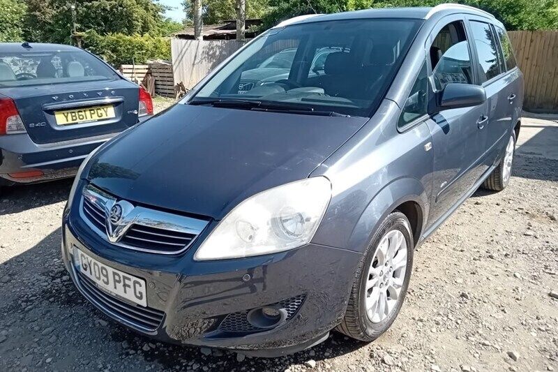 Blue Used 2009 Vauxhall Zafira Active MPV | £1,999 (Fair price) - Image 1/1