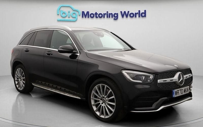 Used 2022 Mercedes GLC300 AMG Line Premium Estate | £25,996 (Good price) - Image 1/4