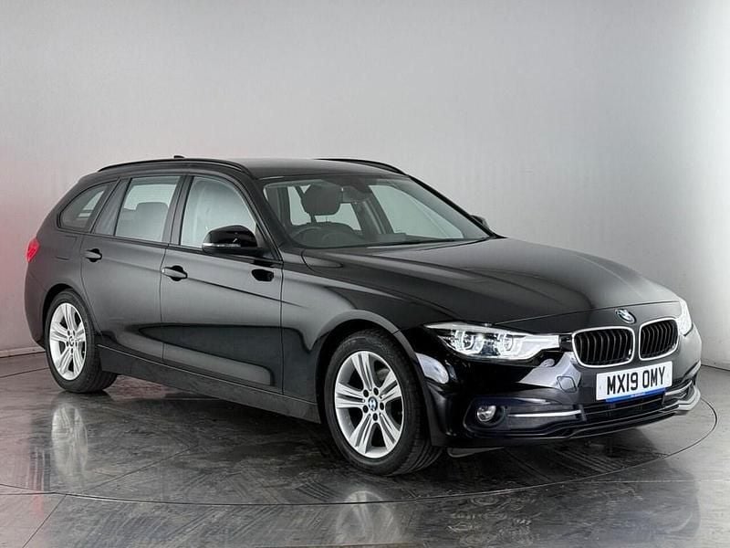 Black Used 2019 BMW 320 Efficient Dynamics Estate | £15,500 - Image 1/3