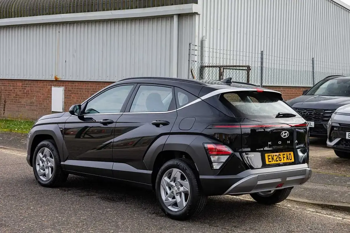 Used Hyundai Kona Advanced 138 HP (101 kW) 2026 Black SUV